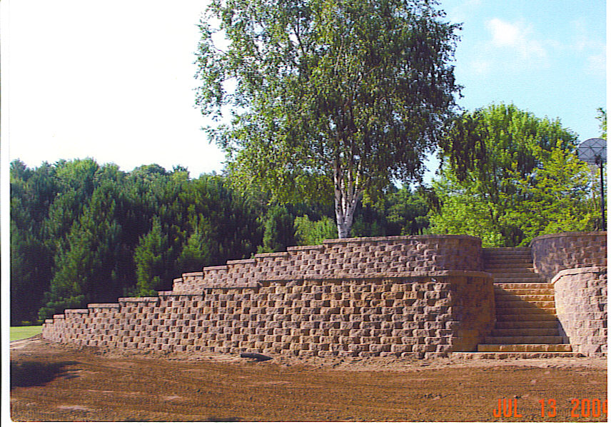 Landscape Designer - Block Retaining Walls